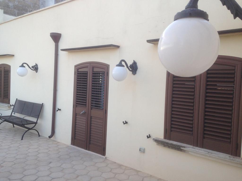 Palazzo Franza Musarò Ugento Exterior foto